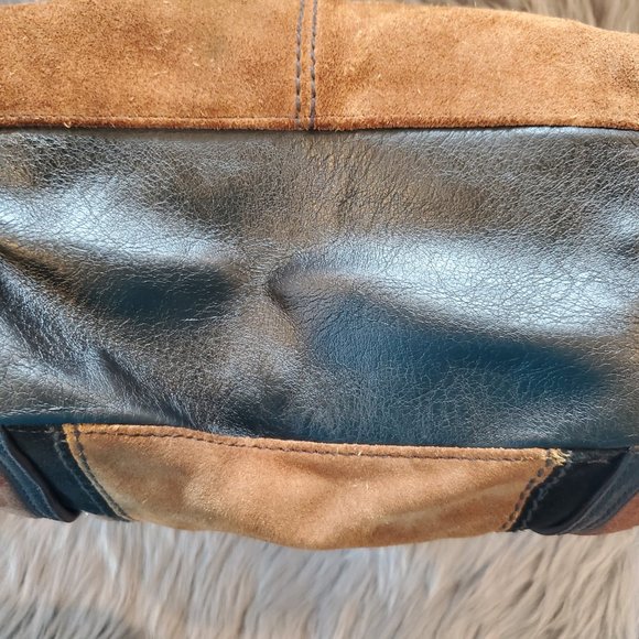 Tignanello Suede Hobo Bag in Excellent Condition - Picture 8 of 8